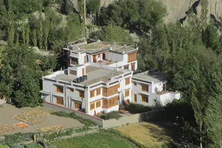 Information Regarding Hotel in Leh Ladakh Tour PackageNamra Hotel